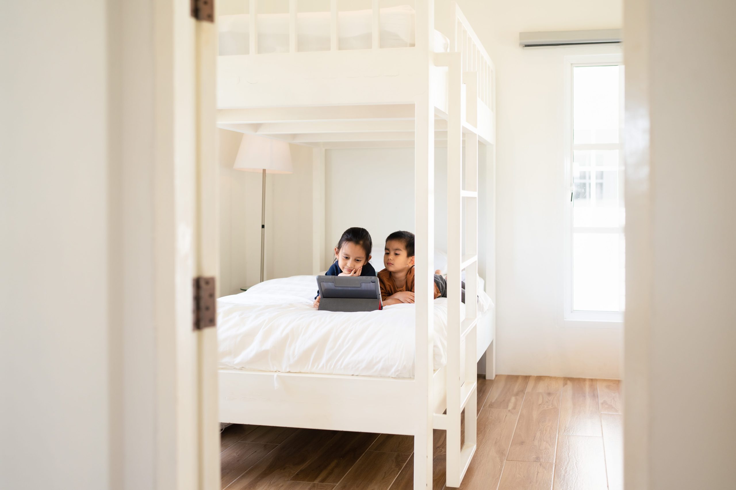 Sleeping in Sync: The Ultimate Guide to Bunk Bed For Kids for Maximum Space and Comfort